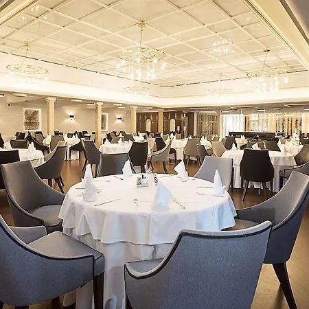 Majestic Hotel 4*