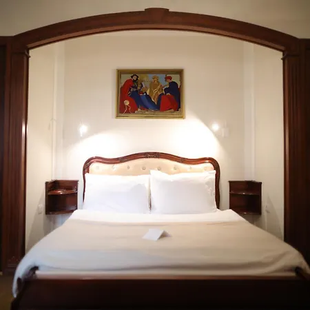 Hotel Majestic 4*